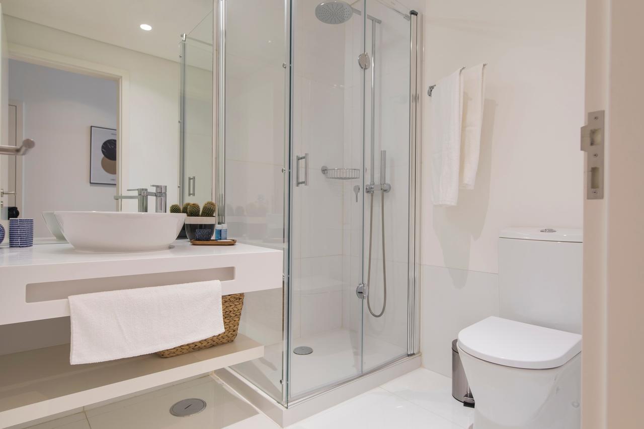 Urban Chic Apartment In The Heart Of Historic Lisbon Luaran gambar