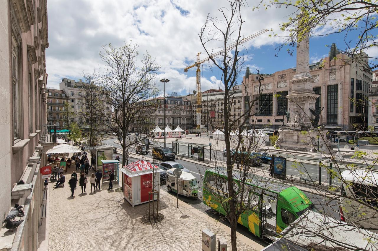 Urban Chic Apartment In The Heart Of Historic Lisbon Luaran gambar